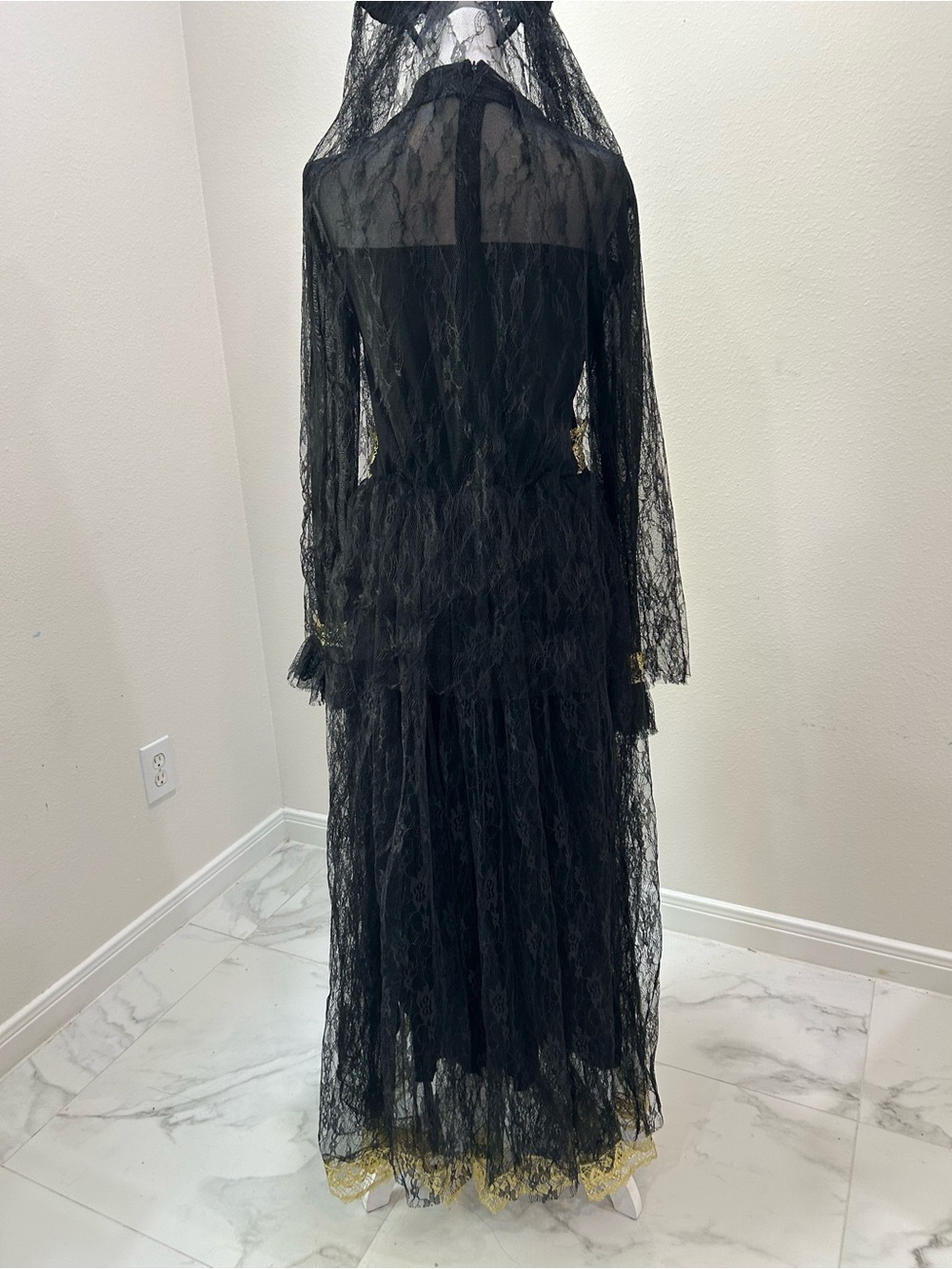 Modern Hero Halloween Day of the Dead Dress Costume Embroidered Sacred Heart - Picture 8 of 9